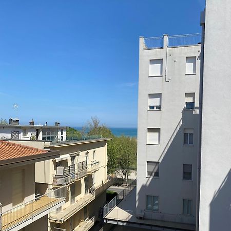 Hotel Loretta Rimini Extérieur photo